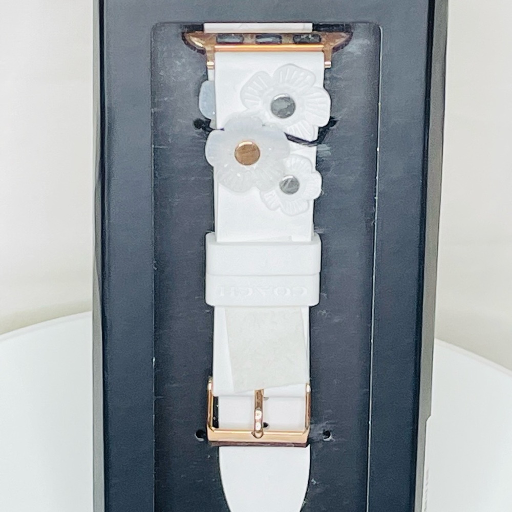 SOLD new in-box Coach Apple watch white Tea Rose flower Silicon strap 38mmx 40m - Picture 2 of 7